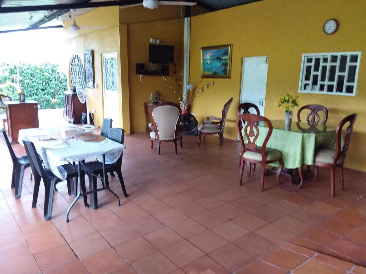 C&H Casa Campestre El Oasis Ricaurte Girardot Exterior foto